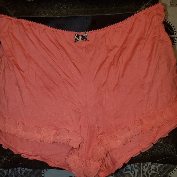 Jennifer Lopez  Ruffle Trim Boxer Sleep Set XL NWT - Picture 2 of 8